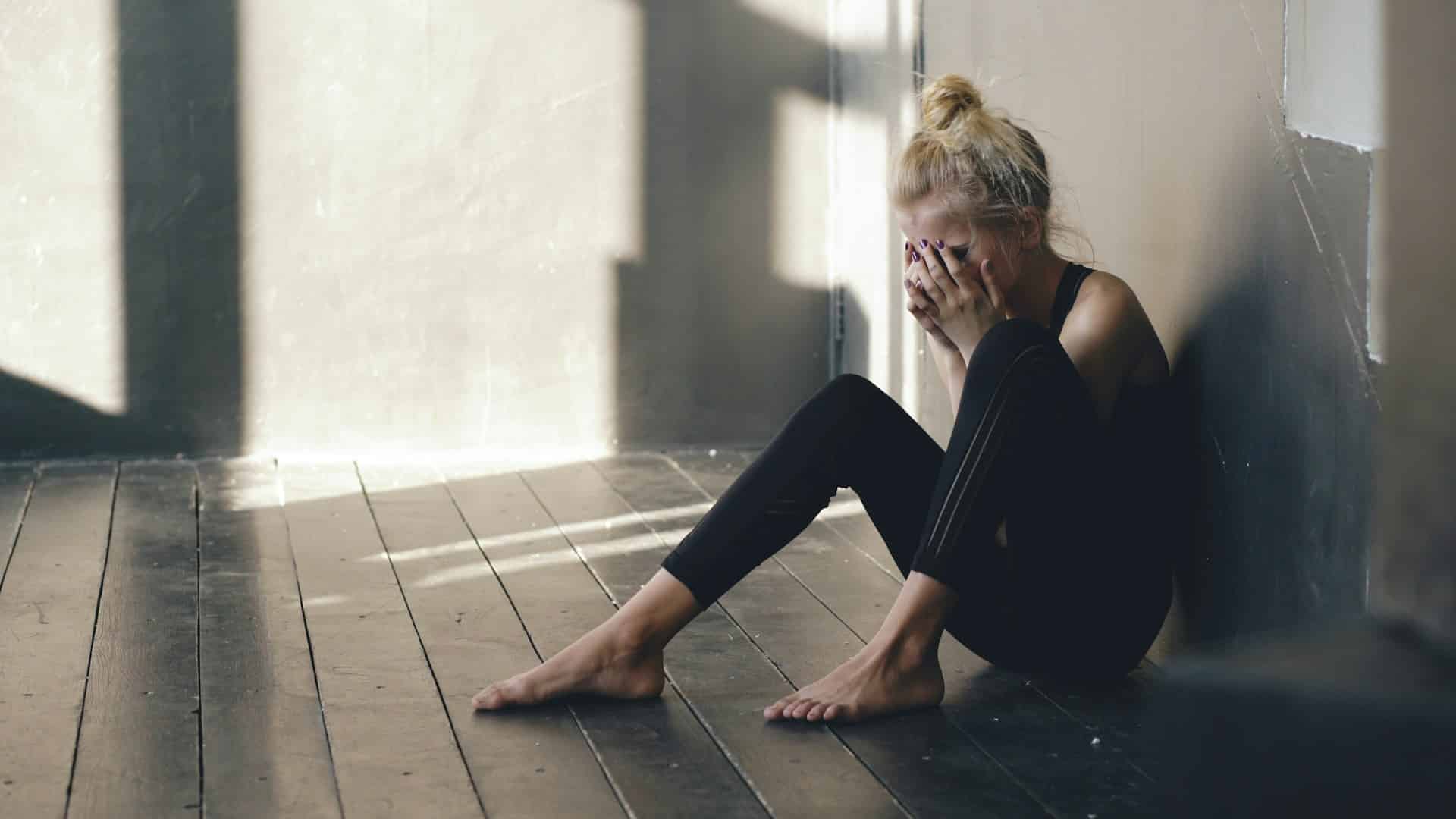 Psihologii emit o avertizare: „Sindromul inimii înghețate”, o problemă emoțională în expansiune